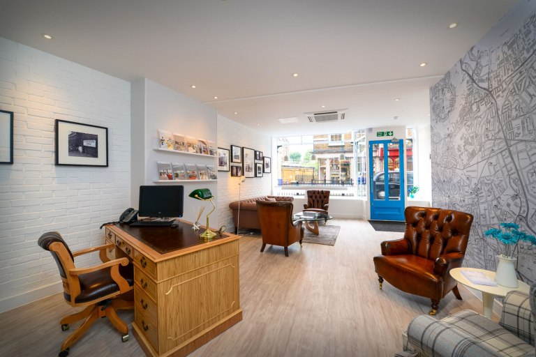 Moth_Lighting_cluttons_blackheath_2