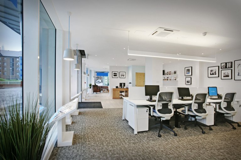 Moth_Lighting_cluttons_wapping_3