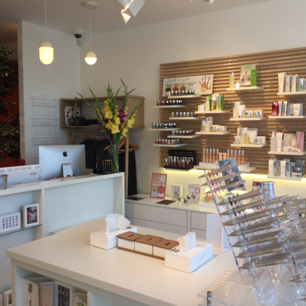 Lighting design for hair salon