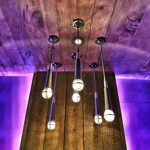 Bar and restaurant lighting